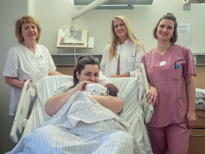 Klinikum Ingolstadt begrüßt 500. Baby in diesem Jahr