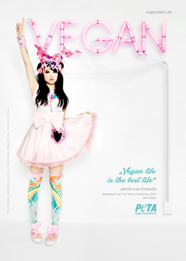 Neues PETA-Motiv: The Voice of Germany-Gewinnerin Jamie-Lee Kriewitz - "Vegan life is the best life" / Sängerin und "Manga-Mädchen" lebt seit knapp 3 Jahren tierleidfrei