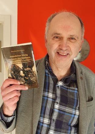 Dichtung und Wissenschaft wohnen nahe beieinander auf getrenntesten Bergen