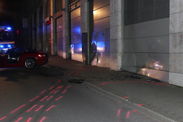 POL-DO: Auto zu Schrott gefahren - Polizei ermittelt gegen jungen Bergkamener