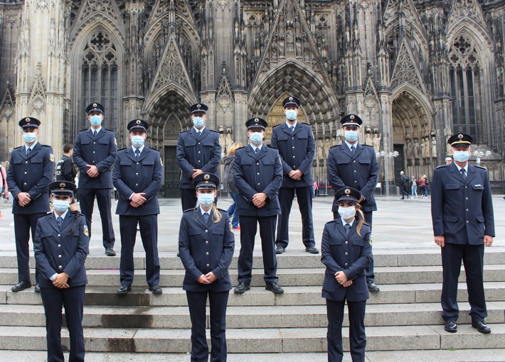 BPOL NRW: Nachwuchs bei der Bundespolizei in Köln: 18 neue Einsatzkräfte an Flughafen und Bahnhof
