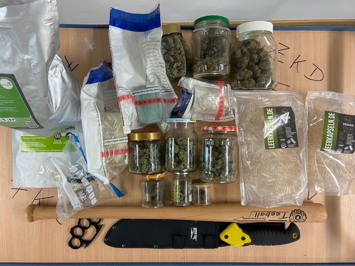 POL-GÖ: (595/2023) Polizei beschlagnahmt rund zwei Kilo Amphetamin, über ein Kilo Marihuana, Ecstasy-Tabletten und mehrere Tausend Euro mutmaßliches Dealgeld bei zwei Wohnungsdurchsuchungen in Göttingen