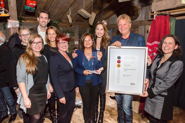 United Charity erhält Preis zum &quot;Ausgezeichneten Ort 2015&quot; / Baden-Badener Oberbürgermeisterin Mergen und zahlreiche prominente Gäste anwesend
