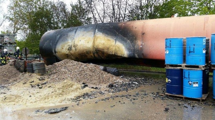 POL-PDLU: Pressemitteilung

anlässlich eines Brandes an der Mülldeponie zwischen Heßheim und Gerolsheim (Abschlussmeldung)