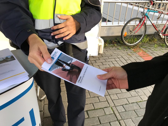 POL-BO: Aktionstag in Bochum: Polizei wirbt für ein gefahrloses Miteinander im Straßenverkehr