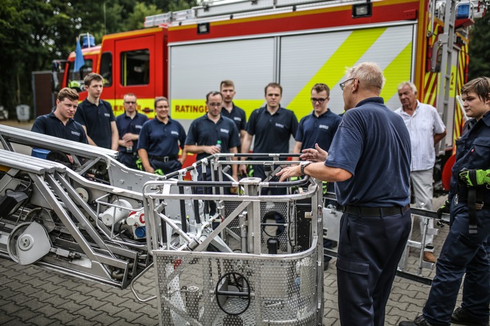 FW Ratingen: Feuerwehr Ratingen - Übung am Institut der Feuerwehr in Münster
