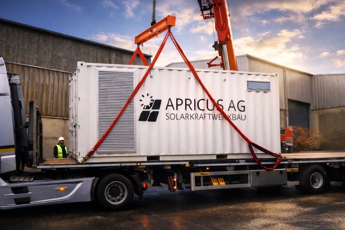 Apricus Solar AG / Weiterer Text über ots und www.presseportal.de/nr/175887 / Die Verwendung dieses Bildes für redaktionelle Zwecke ist unter Beachtung aller mitgeteilten Nutzungsbedingungen zulässig und dann auch honorarfrei. Veröffentlichung ausschließlich mit Bildrechte-Hinweis.