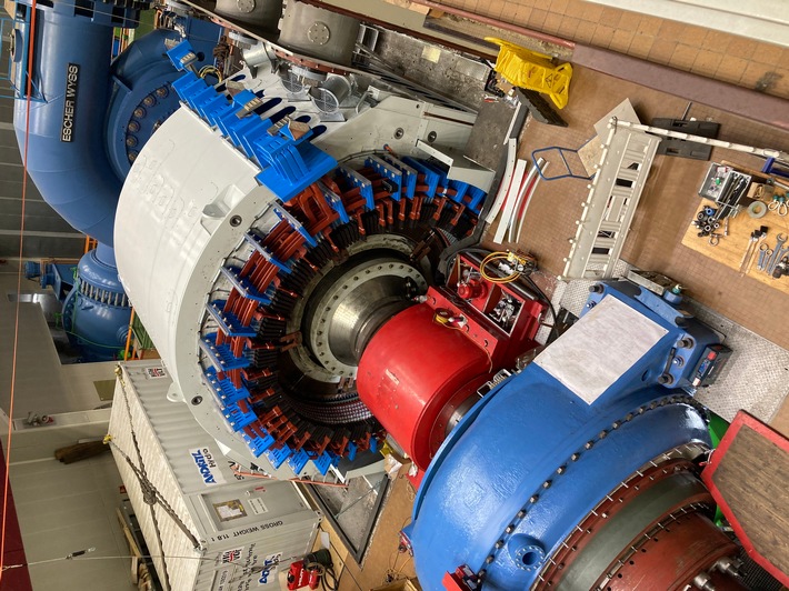 Schluchseewerk AG nimmt neuen Stromgenerator in Betrieb / Neue Stromerzeugungseinheit mit wartungs- und platzsparenden Vorzügen