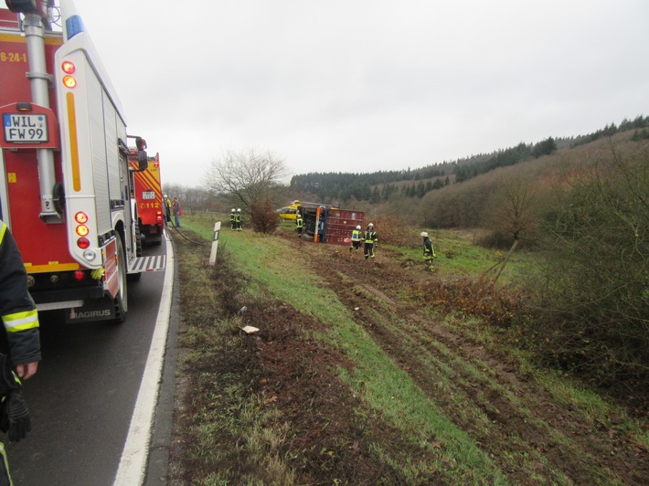 POL-PDWIL: Nachtrag zum LKW-Unfall auf der B 50 vom 06.12.2018