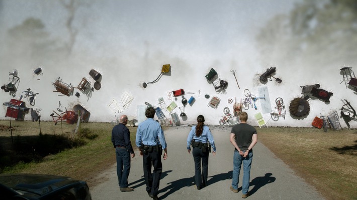 Comeback des ProSieben-Hits "Under The Dome" am 10. September: Starautor Stephen King schrieb das Drehbuch zur ersten Folge (FOTO)