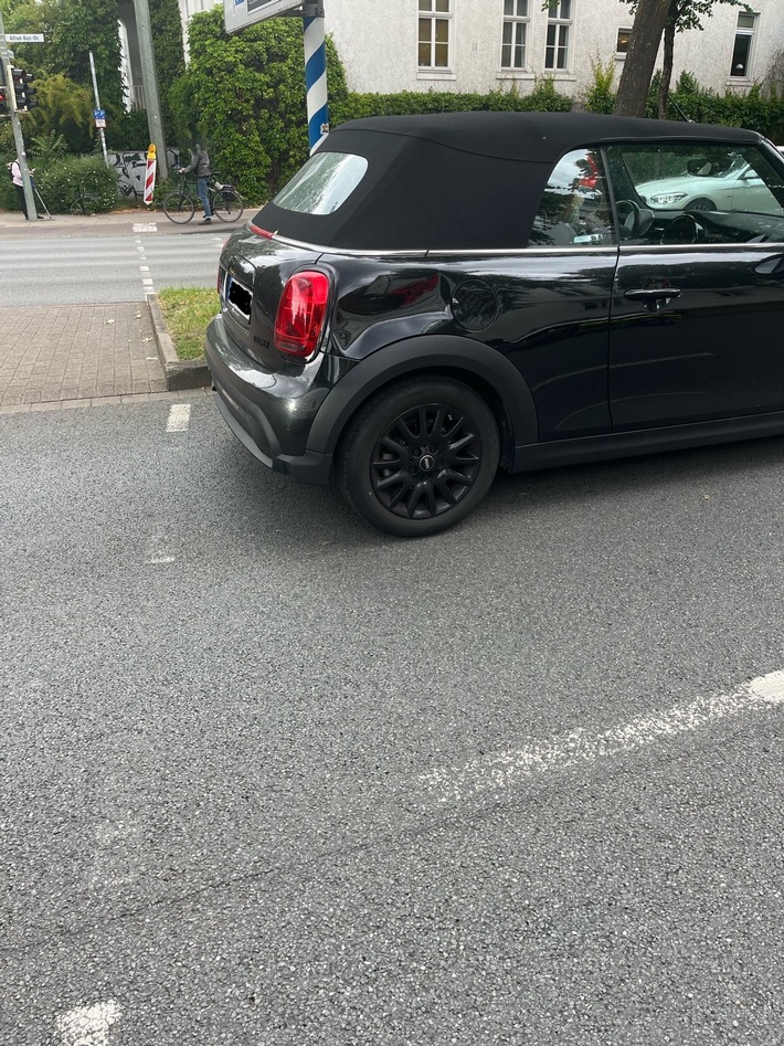 POL-BI: Verletzte nach Rotlichtverstoß