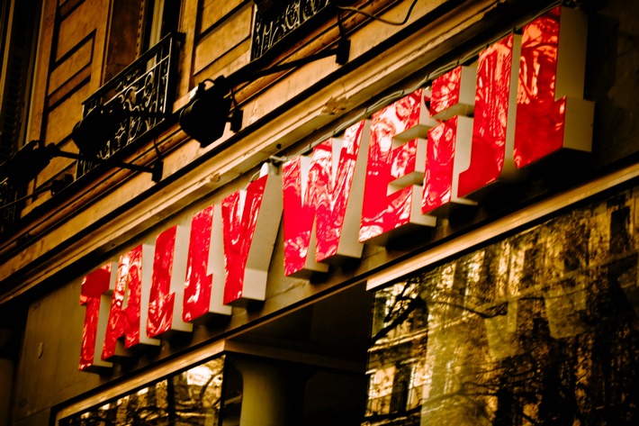 600ster TALLY WEiJL Store an Top-Location in Paris am Boulevard Haussmann