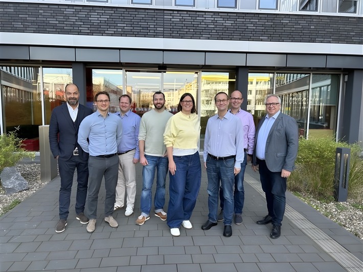 Rheinbahn AG modernisiert Fahrdienstkommunikation mit digitaler Fahrdienst-App von Avenga