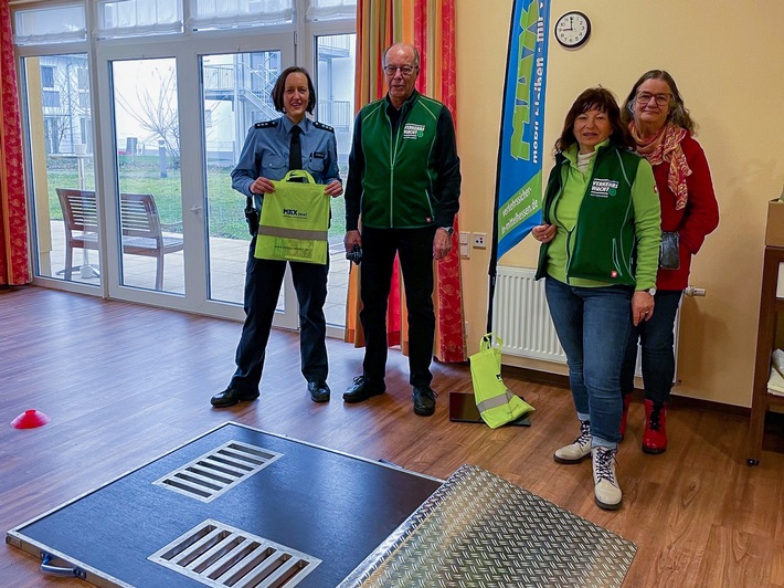 POL-WE: Wetteraukreis: MAXimal mobil bleiben...auch mit dem Rollator!