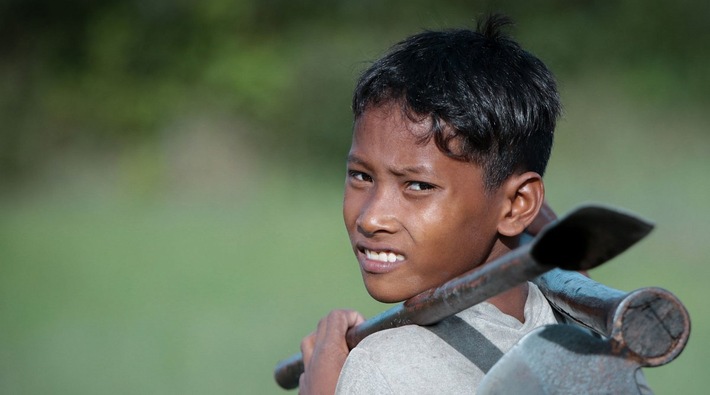 World-Vision-Report zum Welttag gegen Kinderarbeit am 12 Juni - Deutlicher Anstieg der Kinderarbeit feststellbar - COVID19-Pandemie zerstört die Zukunft von Kindern weltweit