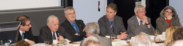 Forum Humanitäre Schweiz: Stellungnahme zur Podiumsdiskussion - "Kanistermunition - Ächtung oder Zulassung"