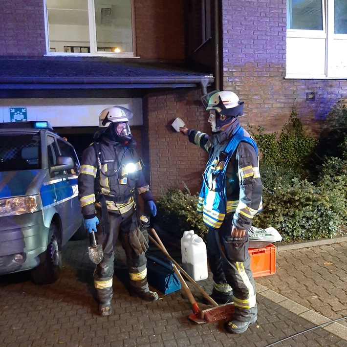 FW-EN: Wetter - Feuerwehr auf der Polizeiwache im Einsatz