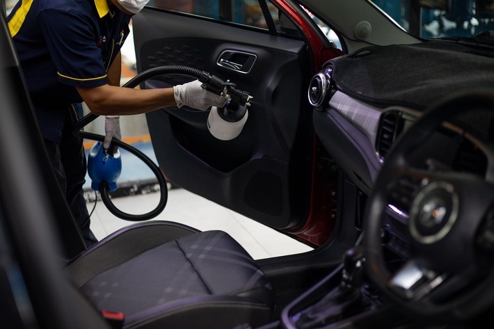 Autoaufbereitung Lüneburg Weststadt - VGB Automobile setzt die Wünsche des Kunden immer in den Mittelpunkt / Weiterer Text über ots und www.presseportal.de/nr/154062 / Die Verwendung dieses Bildes ist für redaktionelle Zwecke unter Beachtung ggf. genannter Nutzungsbedingungen honorarfrei. Veröffentlichung bitte mit Bildrechte-Hinweis.