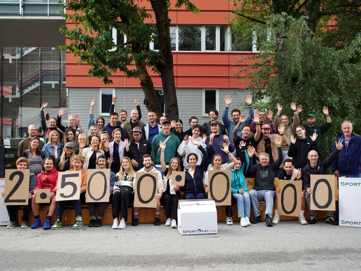 SportOkay.com verpackt 2,5 Millionen Pakete – Meilenstein in der 12-jährigen Unternehmensgeschichte