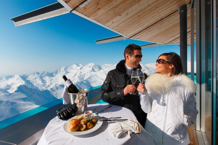 Die &quot;best of obergurgl&quot; Hotels laden zum frühesten Genuss-Ski-Opening
der Alpen. Tangotanz der Sinne auf 2000 Metern - BILD