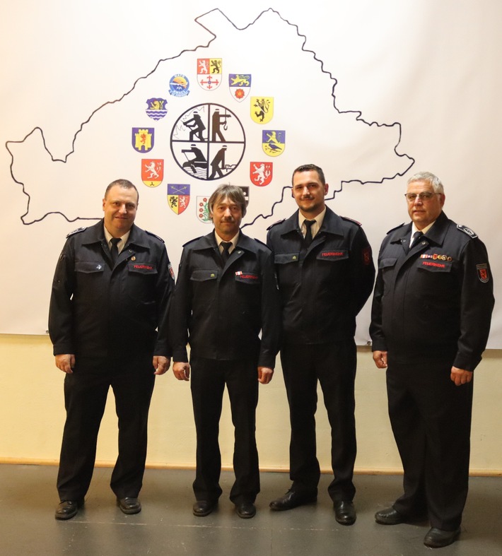 FW Gangelt: Neue Einheitsführung bei der Feuerwehr in Stahe
