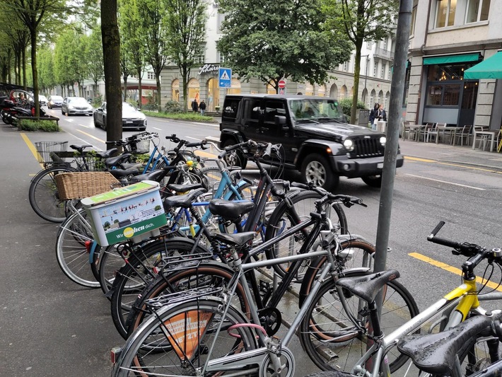 Nouvelle étude de Caritas Suisse et de la ZHAW sur les différences sociales / en matière d