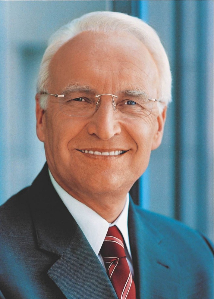 Stoiber referiert beim "Hayek Colloquium 2011" in Obergurgl über die Zukunft Europas und Wege aus der Euro-Krise