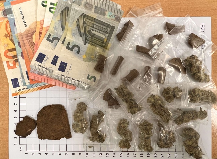 BPOL NRW: Bundespolizei nimmt mutmaßlichen Drogendealer am Dortmunder Hbf fest
