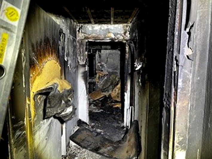 POL-PPWP: Wohnungsbrand im Mehrparteienhaus