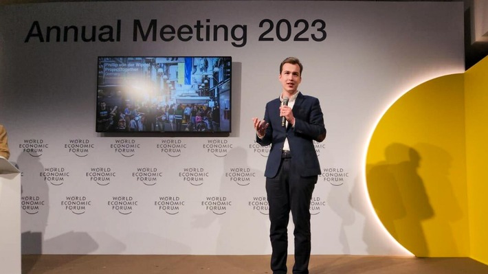 WEF 2023: ProjectTogether erhält Collective Social Innovation Award der Schwab Foundation