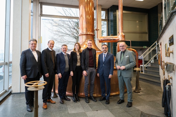 Vorstand der CSU-Landtagsfraktion vor Ort in der Oberpfalz - Gesundheit, Soziales und Wirtschaft im Fokus