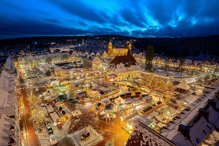 App in den Schwarzwald - Freudenstadt präsentiert Weihnachtszauber, digitale Wanderungen und Wintererlebnisse