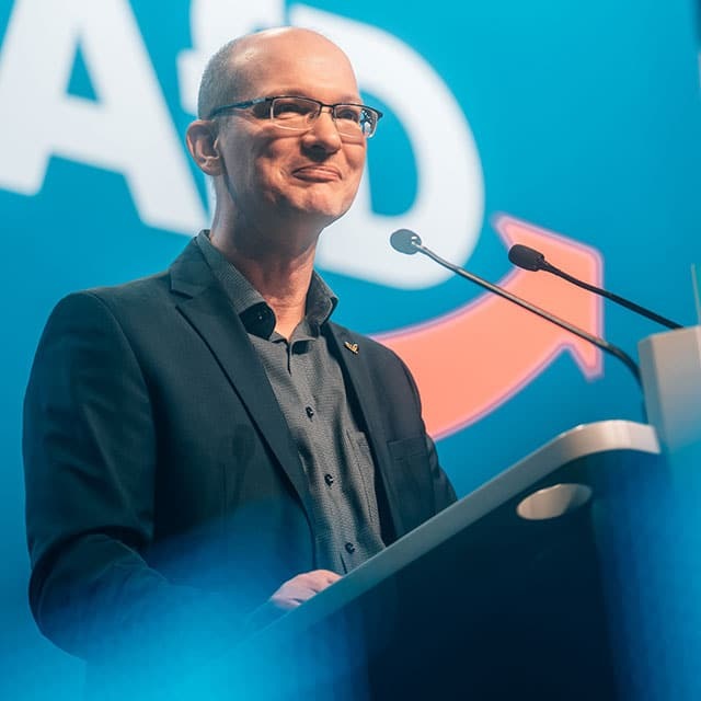 Stefan Möller: Herrschende Migrationspolitik ist keine Bedingung für Wohlstand im Osten