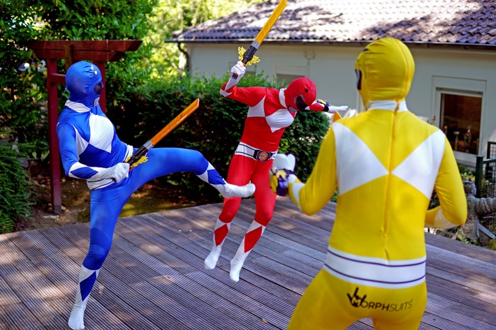 Weltweiter Spiel- und Entertainment-Anbieter ist neuer Partner / Hasbro aktiviert für die Kooperation die Marke "Power Rangers" / Vermittlung des "DKV-Werte-Konzepts" im Mittelpunkt der Partnerschaft
