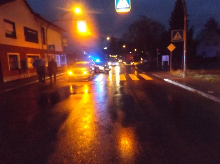 POL-PDNR: Pressemitteilung der Polizei Altenkirchen vom 11.01.2018
Verkehrsunfall mit verletztem Fußgänger