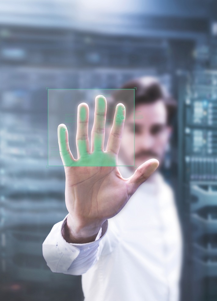 Neuer Weltrekord für Fingerabdruck-Erkennungssoftware / Fast eine Milliarde Vergleiche pro Sekunde mit dem High-Speed AFIS von DERMALOG (FOTO)