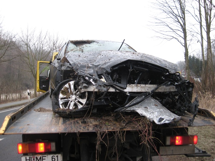POL-HI: ALFELD(hek)Verkehrsunfall mit hohem Sachschaden