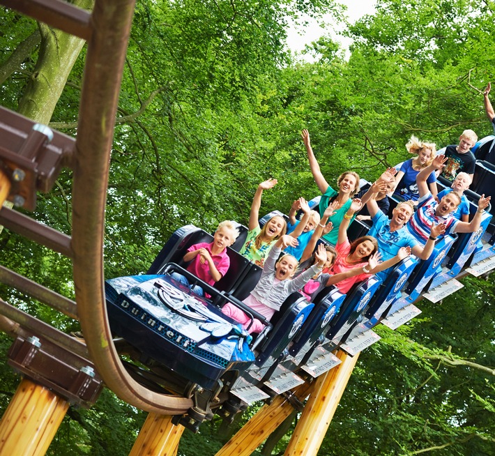 Familienspaß in Duinrell / Niederländischer Freizeitpark feiert 80-jähriges Bestehen