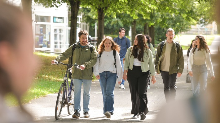 „Grünen Faden“ stärken: Uni Hohenheim gibt sich Nachhaltigkeitsstrategie