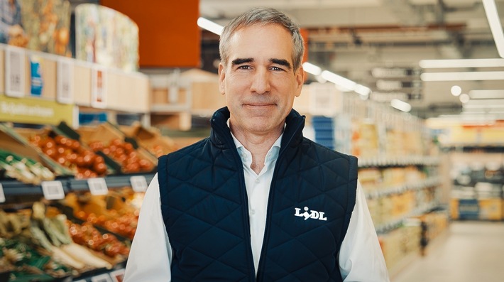 Starkes Zeichen: Lidl unterstreicht Kundenversprechen mit größter Preissenkung seiner Geschichte / Über 500 Artikel aus nahezu allen Warengruppen dauerhaft im Preis gesenkt