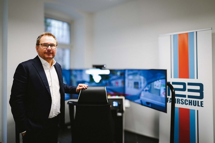 123fahrschule setzt 2026 auf KI-basierte Skalierung und Franchise-Expansion