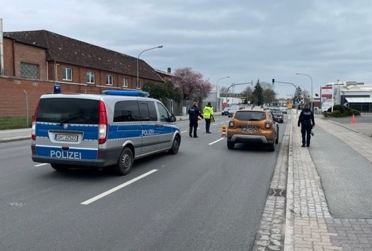 POL-HL: HL-St. Jürgen / Fahrzeugkontrollen in Lübeck St. Jürgen