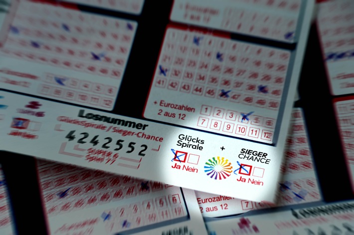 Millionengewinn der GlücksSpirale-Zusatzlotterie Sieger-Chance geht nach Baden-Württemberg