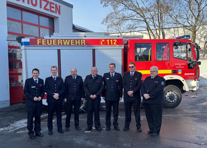 FW-EN: Neujahrsempfang des Kreisfeuerwehrverbandes im winterlichen Breckerfeld - Christoph Schöneborn zum Ehrenmitglied ernannt.
