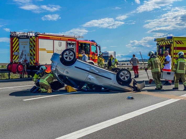 FW Dresden: Informationen zum Einsatzgeschehen der Feuerwehr Dresden vom 6. Juli 2021