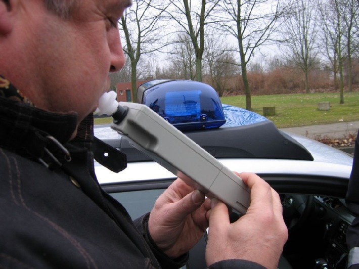 POL-NI: Polizei zieht Bilanz der Verkehrssicherheitswoche vom 23. bis 27. Februar 2015