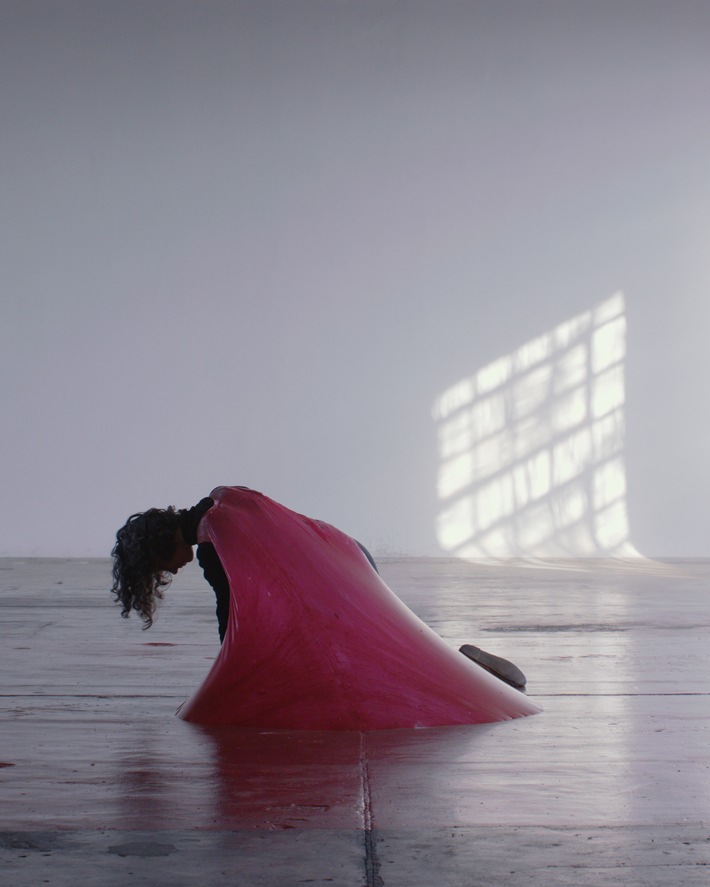 Einmalige Performance mit der argentinischen Künstlerin Elena Dahn