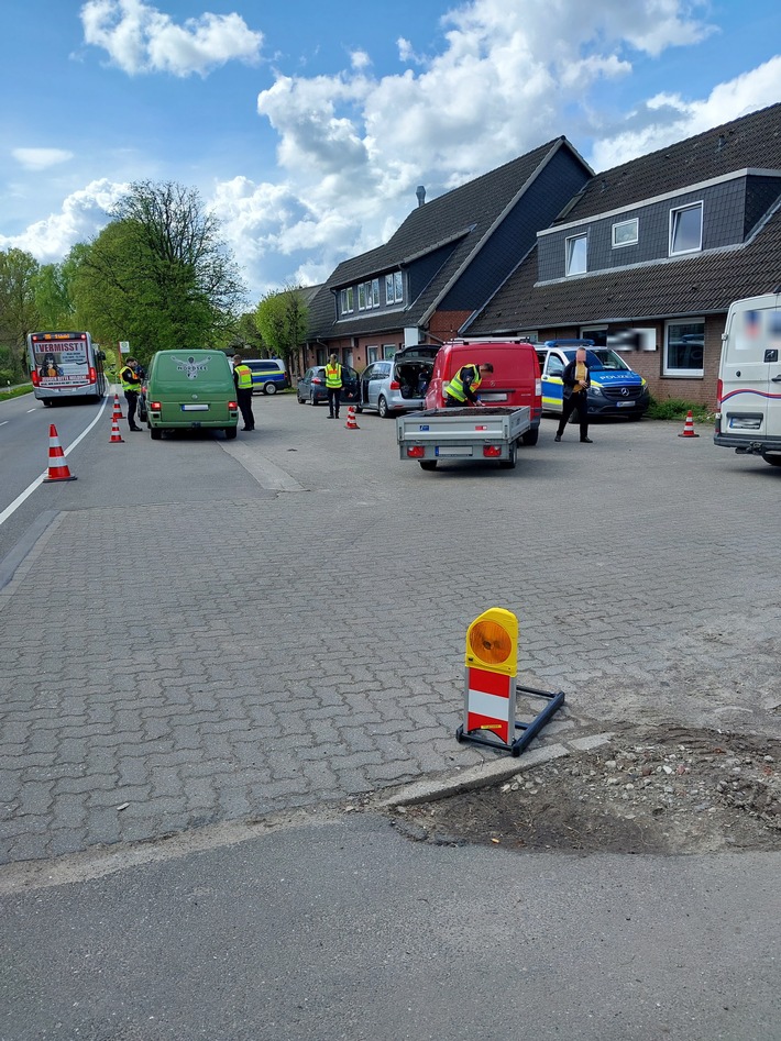 POL-SE: Appen / Tornesch - Polizei führt Verkehrskontrollen durch und stellt diverse Verstöße fest und kündigt weitere Kontrollen an