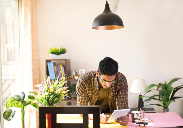 Weniger Büroflächen: Homeoffice-Trend kann sich für viele Unternehmen langfristig lohnen