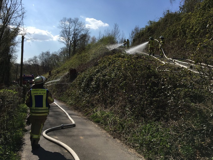 FW-Lohmar: Flächenbrand im Wahlscheider Wald